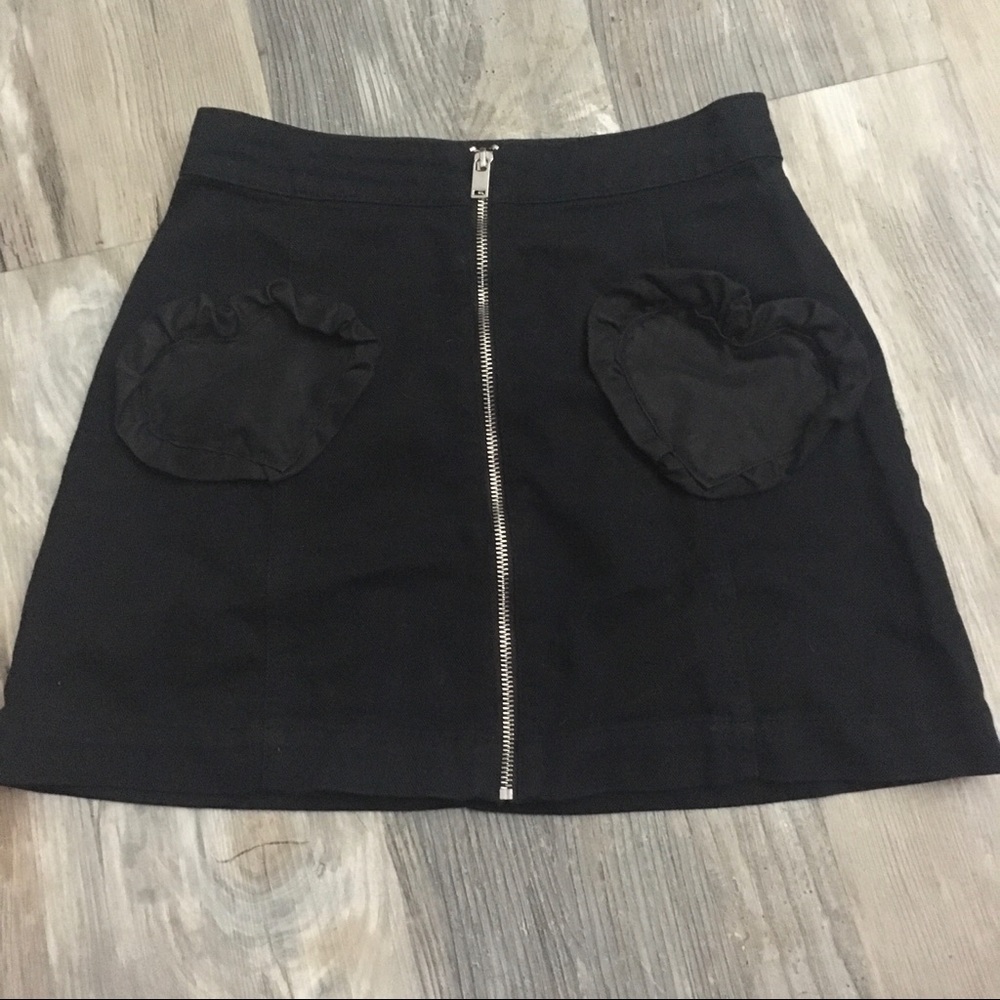 Heart pocket skirt